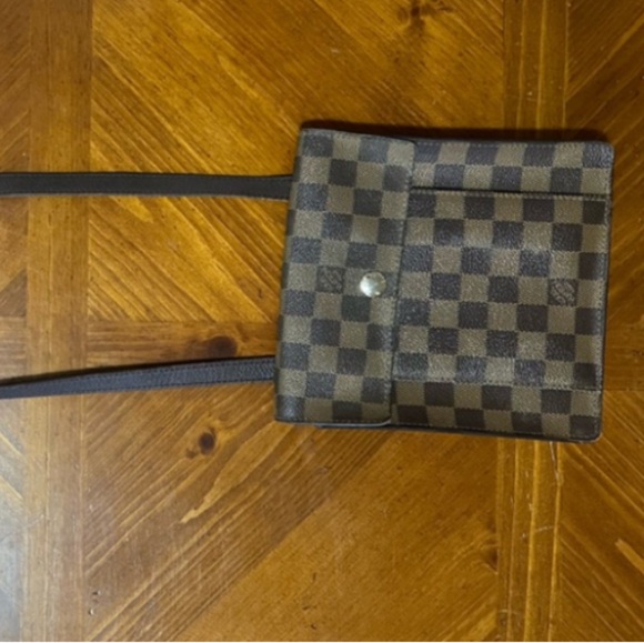 WOW POSHMARK - FESTIVAL READY = Authentic Louis Vuitton Damier Pimlico Crossbody - Picture 11 of 16